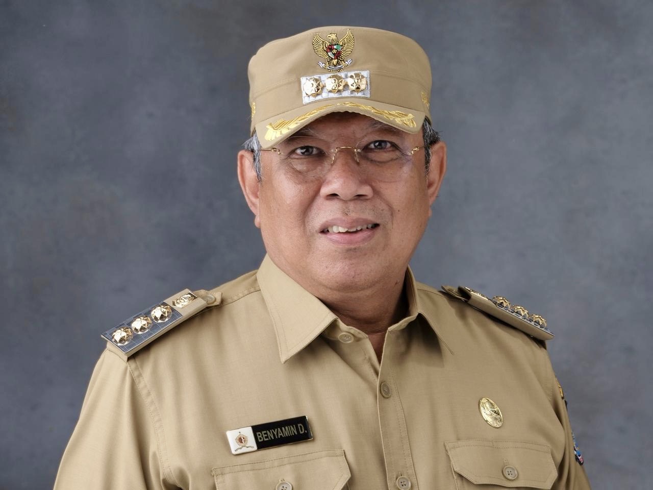 534b0814-4b33-48cf-b293-e8bb60d7f300